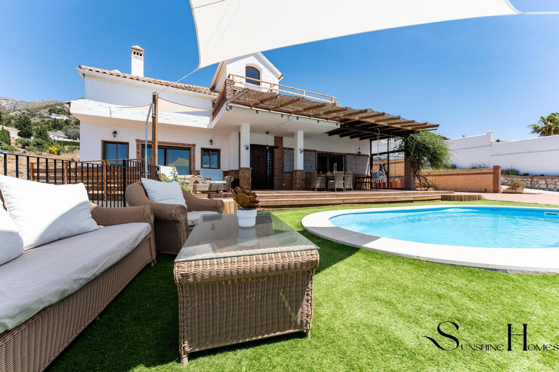 Villa With Pool And Spectacular Sea And Town Views Mijas Exterior photo